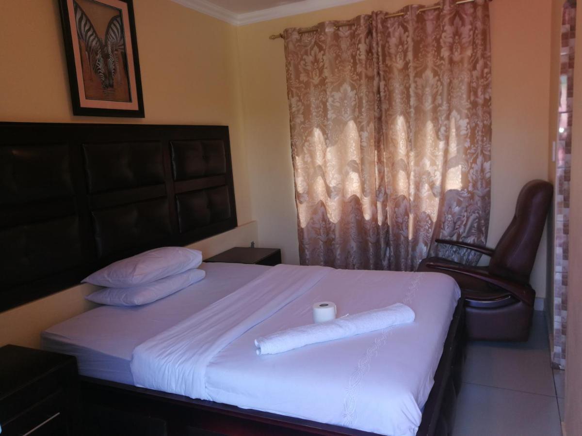 Kamp David Lodge Johannesburg Exterior photo